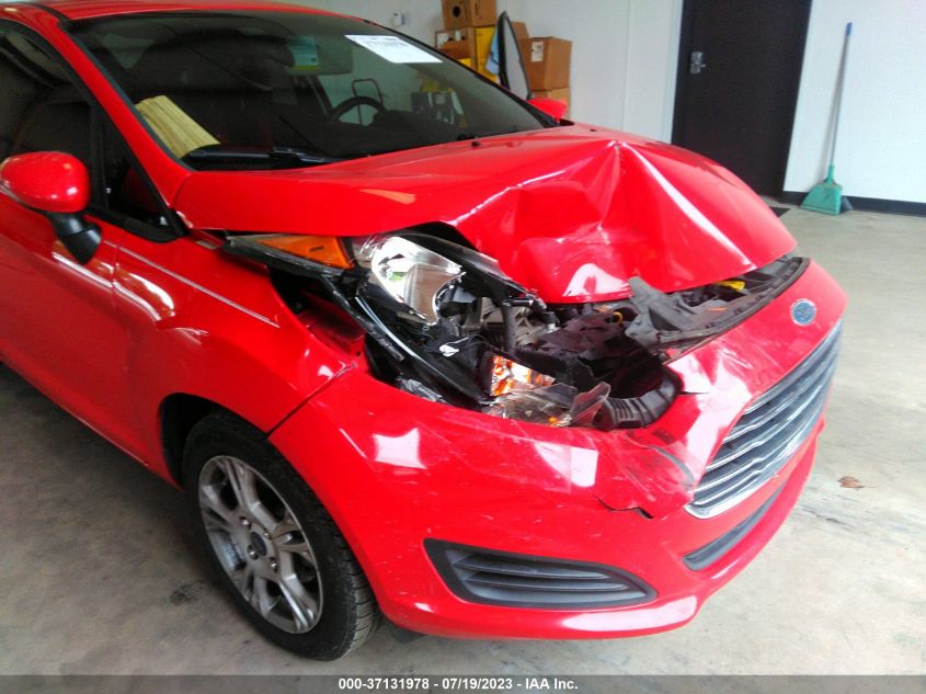 2015 FORD FIESTA SE - 3FADP4BJ4FM219615
