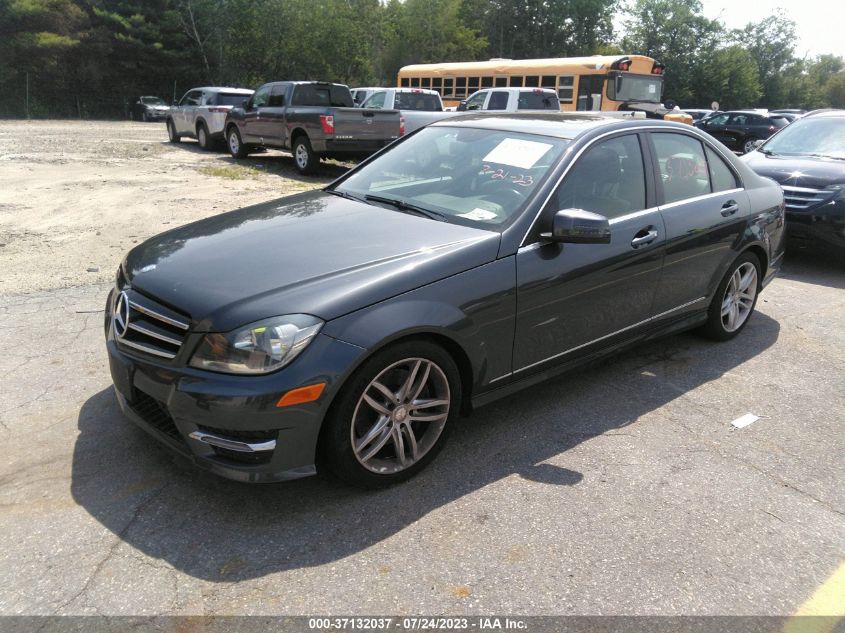 2014 MERCEDES-BENZ C-CLASS C 300 - WDDGF8AB7EA937916