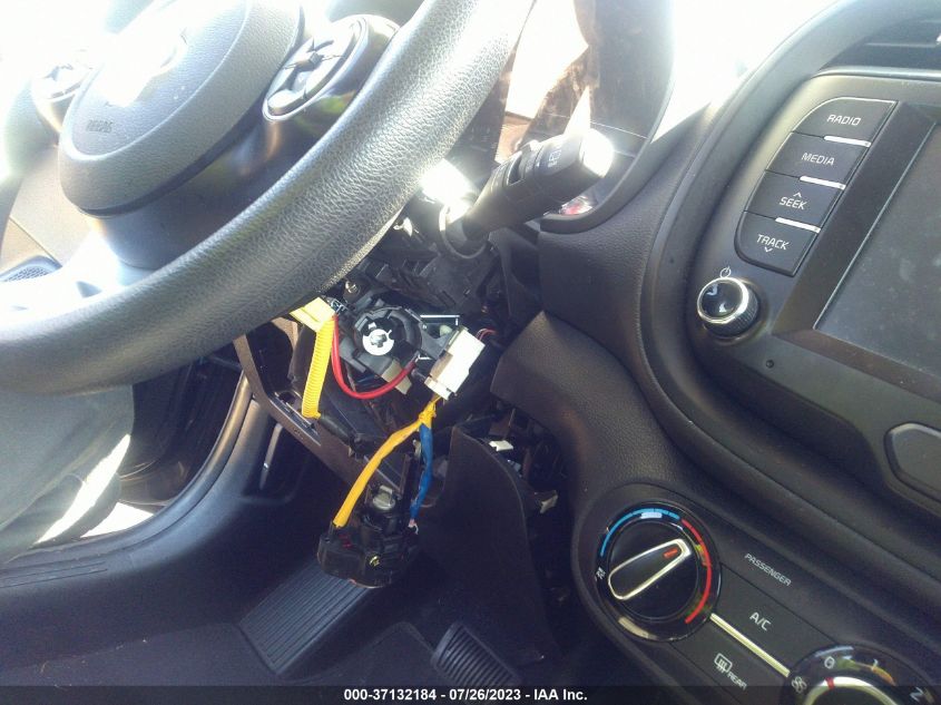 2020 KIA SOUL LX - KNDJ23AU0L7105019