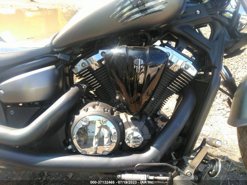 2014 YAMAHA XVS1300 CU JYAVP33E4EA010733