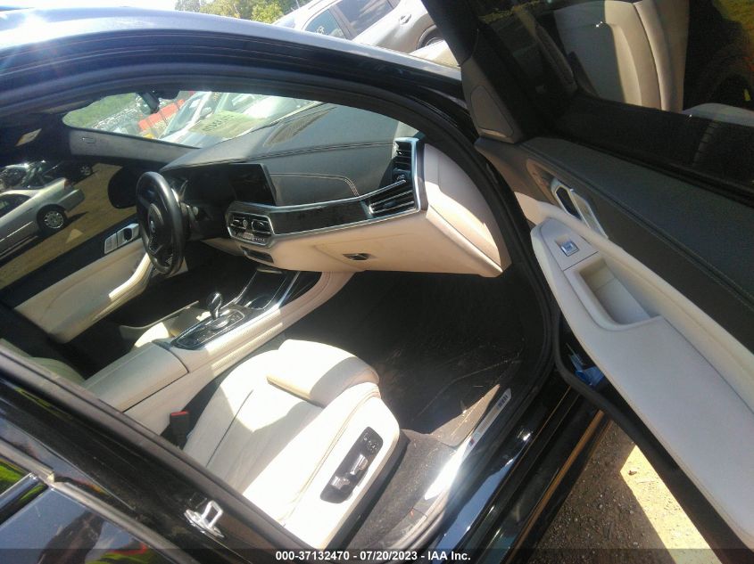 2019 BMW X7 XDRIVE50I - 5UXCX4C5XKLS35772