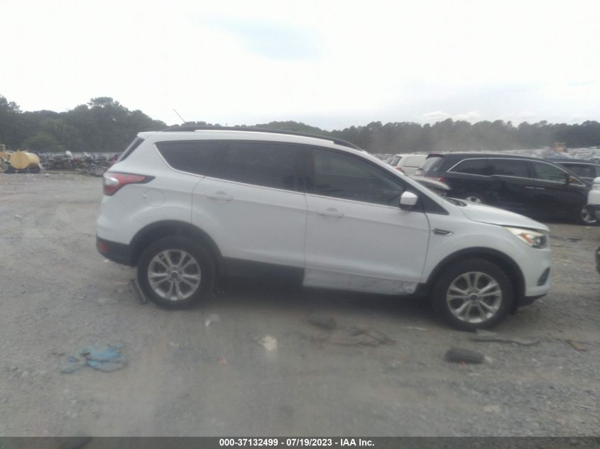 2017 FORD ESCAPE SE - 1FMCU0GD5HUE43657