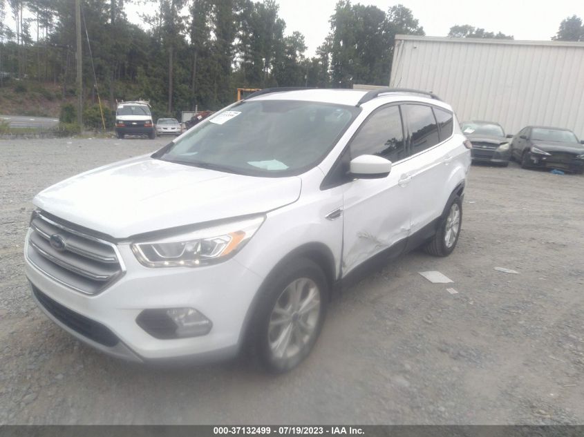 2017 FORD ESCAPE SE - 1FMCU0GD5HUE43657