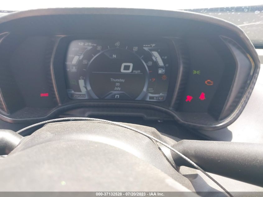 2015 ALFA ROMEO 4C ZARBAAA49FM160429