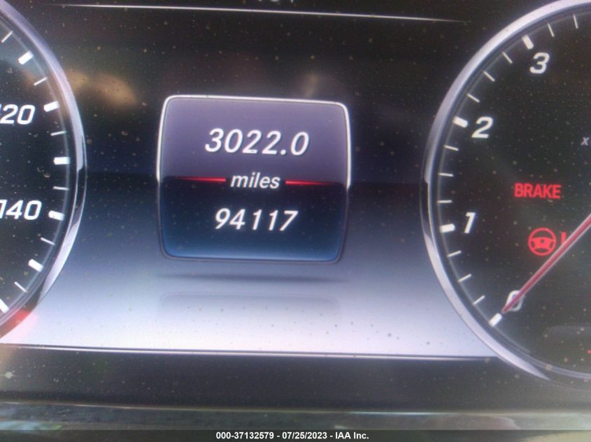 2015 MERCEDES-BENZ S-CLASS S 550 - WDDUG8CBXFA087505