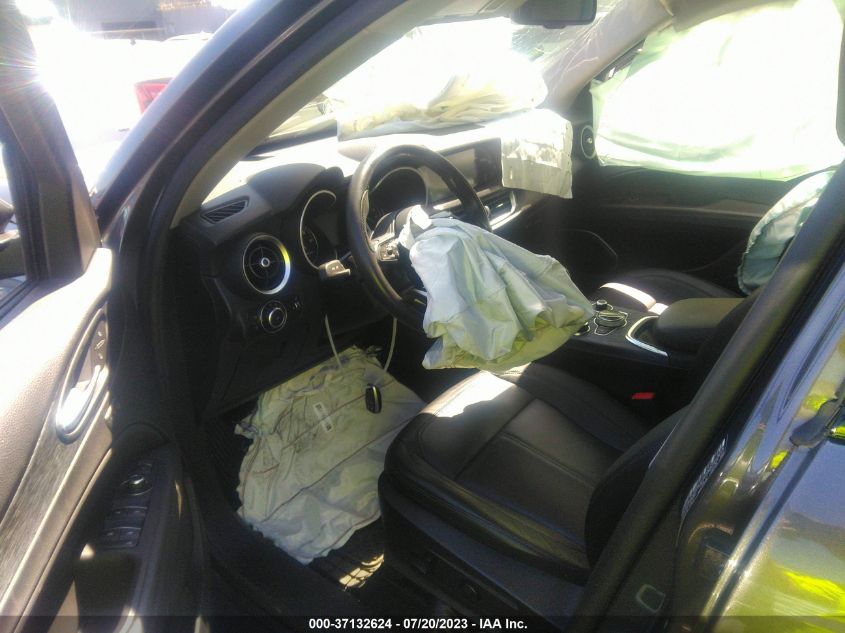 2020 ALFA ROMEO STELVIO - ZASPAJAN7L7C76982