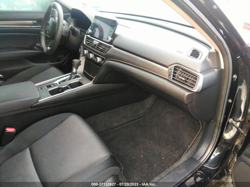 1HGCV1F17MA033308 Honda Accord Sedan LX 5