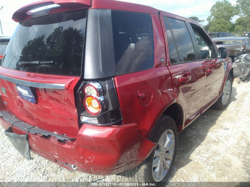 2014 LAND ROVER LR2 SALFR2BG1EH411057