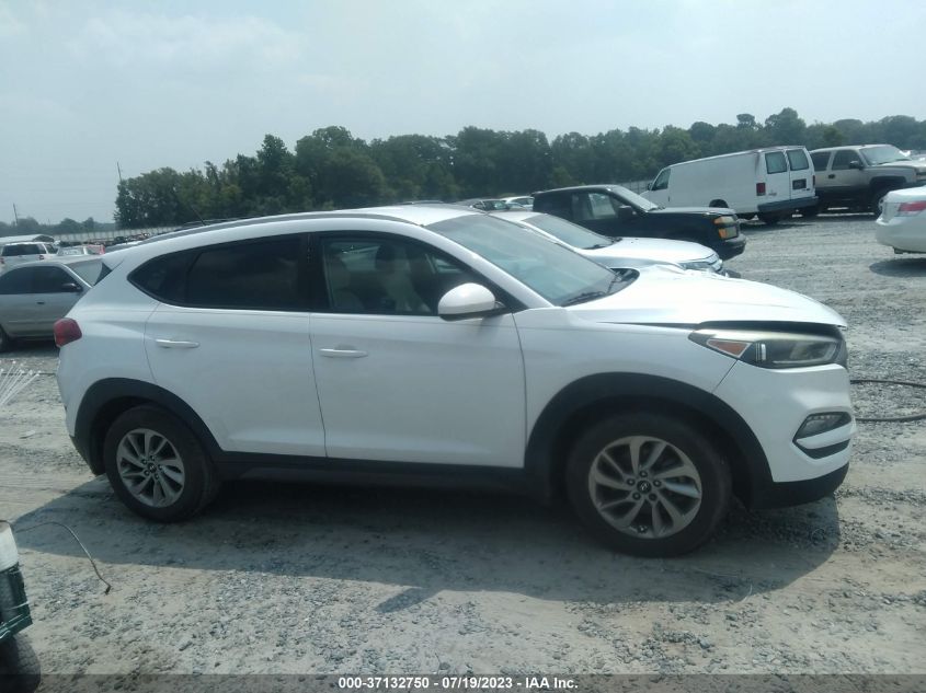 2016 HYUNDAI TUCSON SE - KM8J33A46GU247973