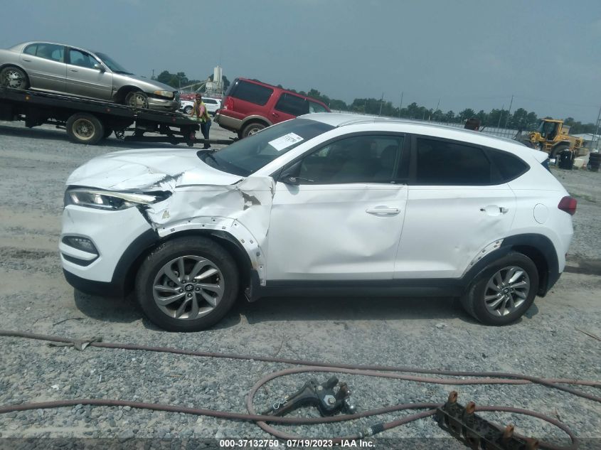 2016 HYUNDAI TUCSON SE - KM8J33A46GU247973