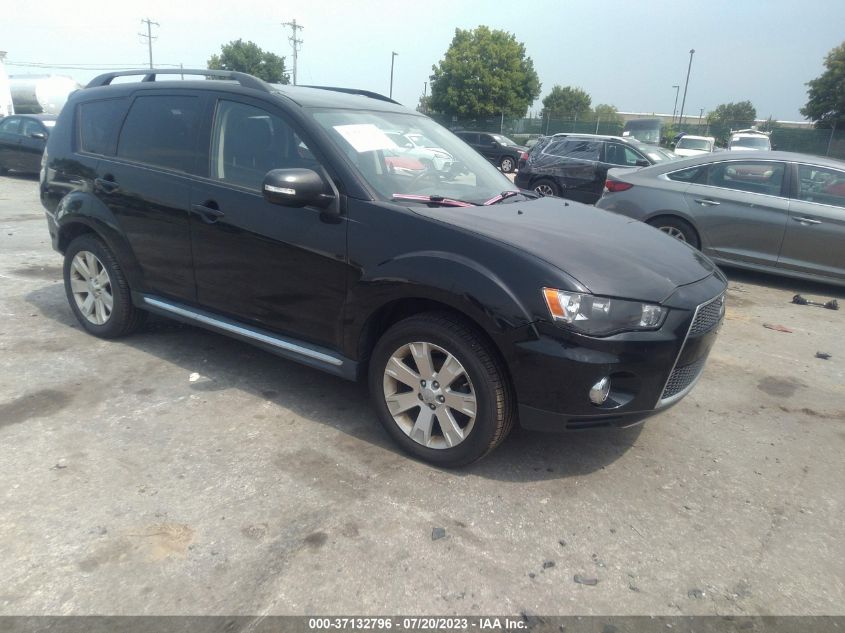 2013 MITSUBISHI OUTLANDER SE - JA4JT3AWXDU011774