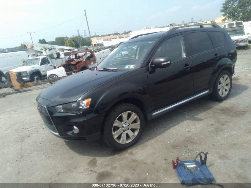 2013 MITSUBISHI OUTLANDER SE - JA4JT3AWXDU011774