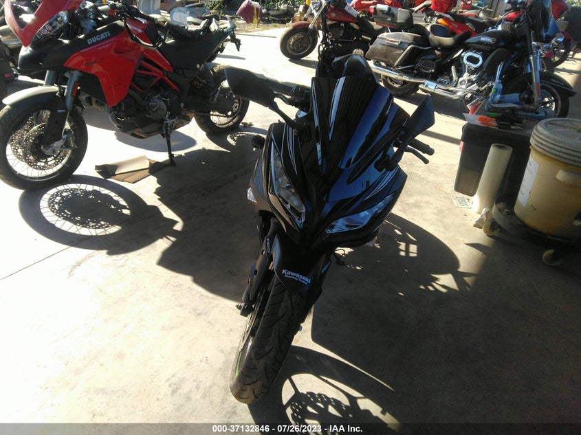 VIN JKAEX8B12HDA37784 2017 KAWASAKI EX300 B