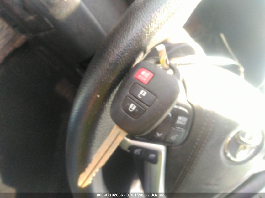 2016 TOYOTA HIGHLANDER LE - 5TDBKRFH8GS309999