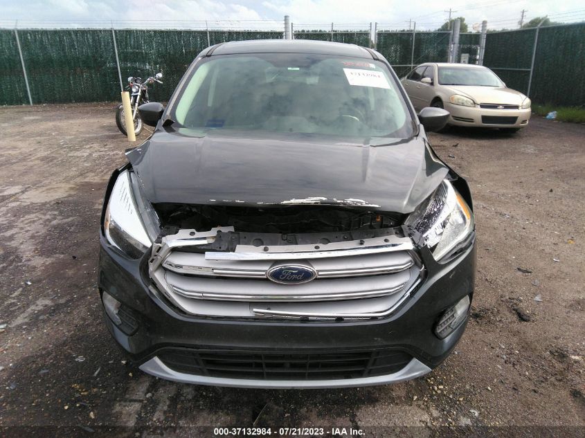 2019 FORD ESCAPE SE - 1FMCU9GD1KUA79346