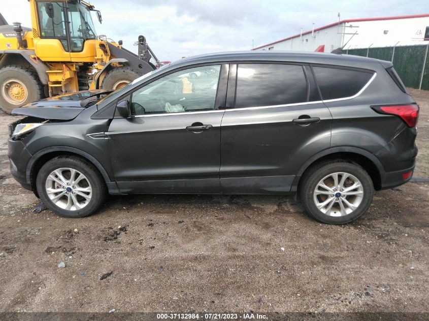 2019 FORD ESCAPE SE - 1FMCU9GD1KUA79346