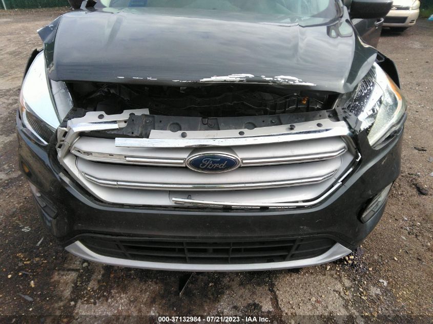 2019 FORD ESCAPE SE - 1FMCU9GD1KUA79346