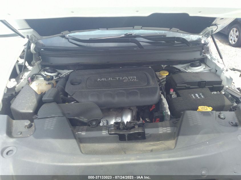 2015 JEEP CHEROKEE LATITUDE - 1C4PJMCB5FW510754