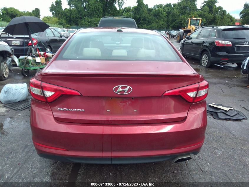 2016 HYUNDAI SONATA 2.4L SE - 5NPE24AF9GH285787