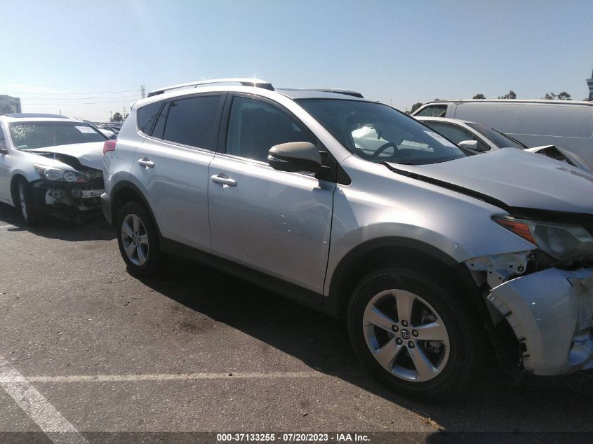 2015 TOYOTA RAV4 XLE - 2T3WFREV6FW146229