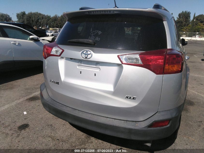 2015 TOYOTA RAV4 XLE - 2T3WFREV6FW146229