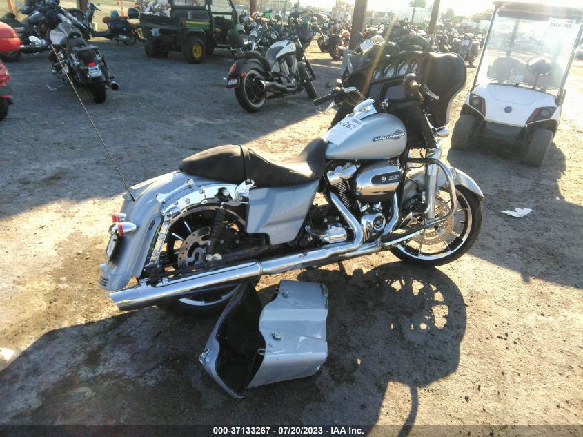 2023 HARLEY-DAVIDSON FLHX - 1HD1KBC23PB618806