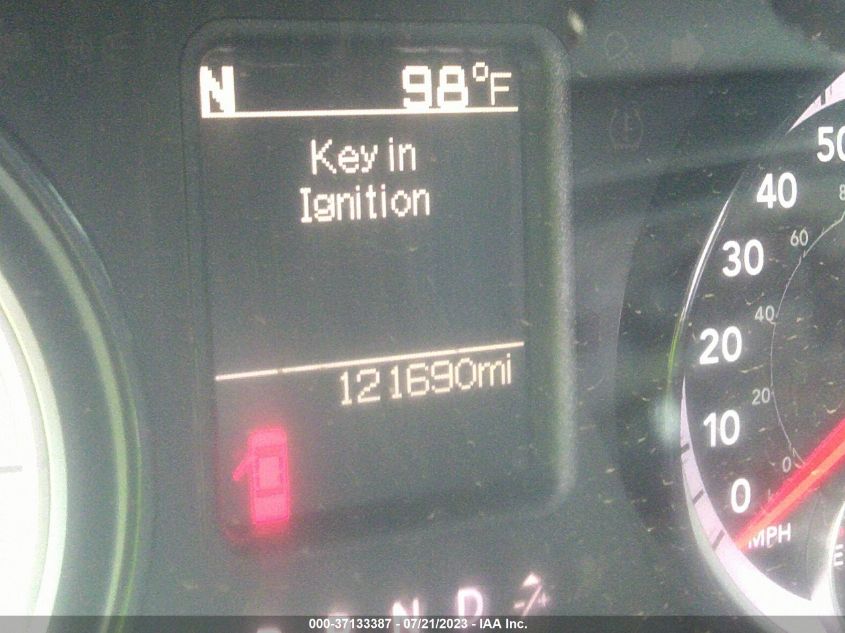 2019 RAM 1500 CLASSIC SLT - 1C6RR6LG9KS644345