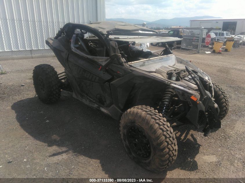2017 CAN-AM MAVERICK X3 X RS TURBO R - 3JBVXAW2XHK001857
