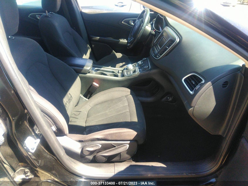 2015 CHRYSLER 200 VIN: 1C3CCCAB8FN633514