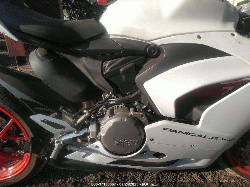 2021 DUCATI PANIGALE V2 ZDMHAATW5MB005134