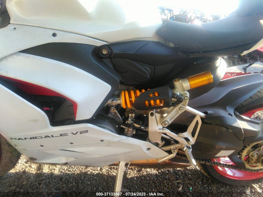 2021 DUCATI PANIGALE V2 ZDMHAATW5MB005134