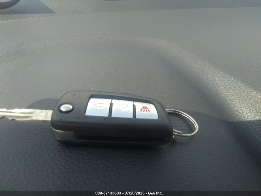 2017 NISSAN ROGUE S - JN8AT2MV5HW002580