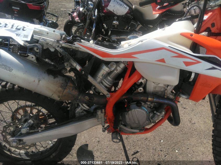 2023 KTM 350 EXC-F - VBKEXG403PM253139