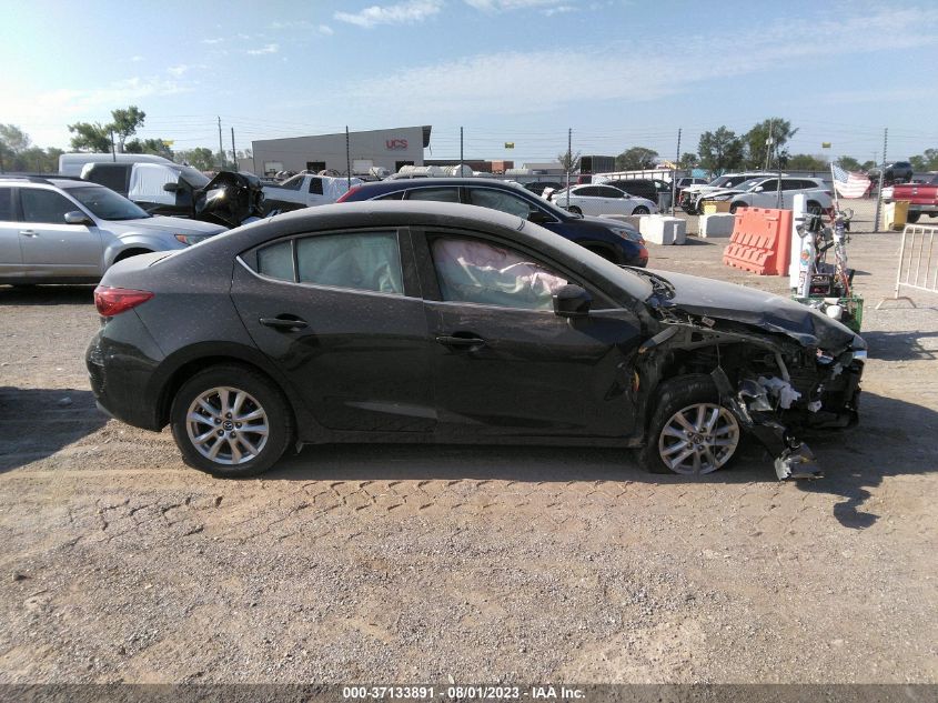 2018 MAZDA MAZDA3 4-DOOR SPORT 3MZBN1U78JM239301