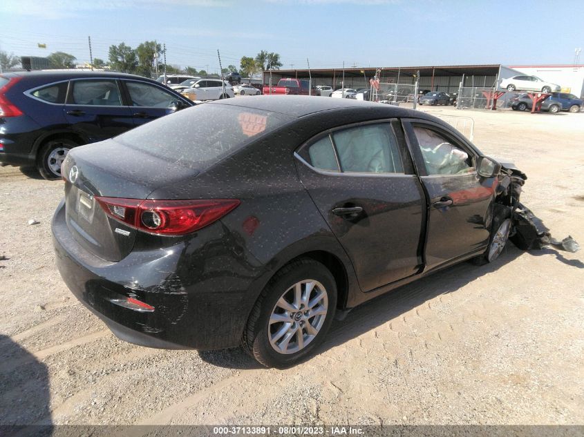 2018 MAZDA MAZDA3 4-DOOR SPORT 3MZBN1U78JM239301