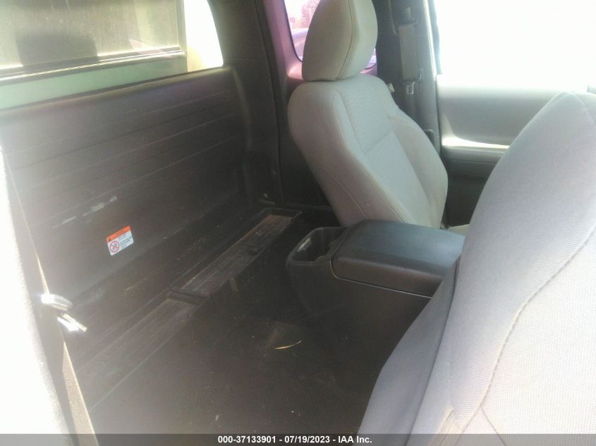 2017 TOYOTA TACOMA SR/SR5 - 5TFRX5GN2HX094127