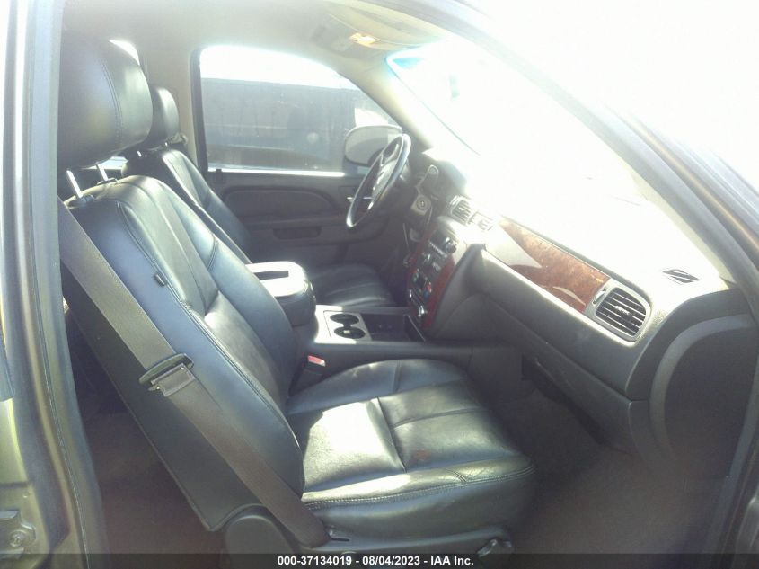 2013 CHEVROLET TAHOE LT - 1GNSCBE07DR359472