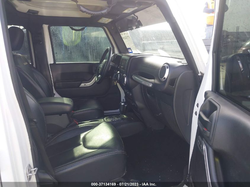 2017 JEEP WRANGLER UNLIMITED SAHARA - 1C4BJWEG1HL537890