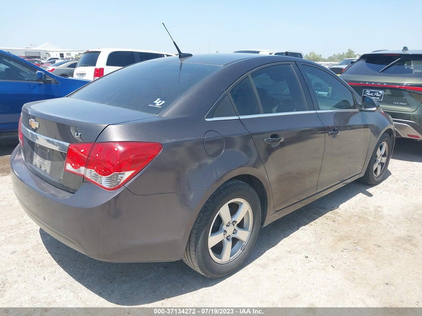 2014 CHEVROLET CRUZE VIN: 1G1PC5SB8E7108312
