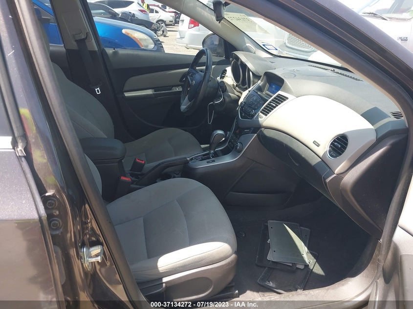2014 CHEVROLET CRUZE VIN: 1G1PC5SB8E7108312