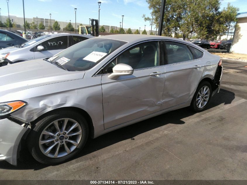 2017 FORD FUSION SE - 3FA6P0HD4HR112606