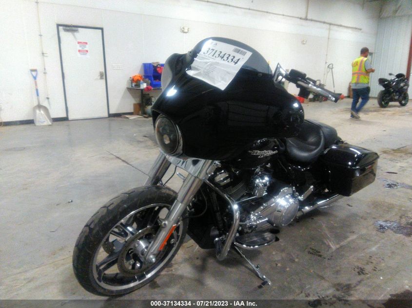 2019 HARLEY-DAVIDSON FLHX - 1HD1KBC13KB617655