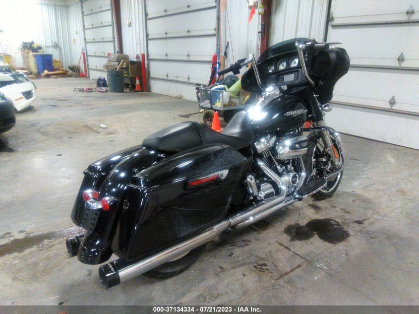 2019 HARLEY-DAVIDSON FLHX - 1HD1KBC13KB617655