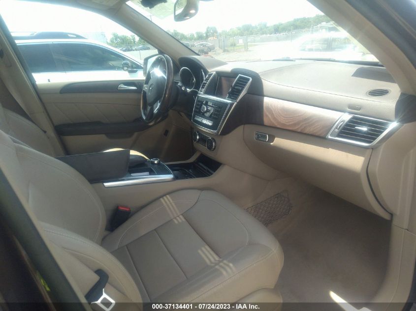 2016 MERCEDES-BENZ GL GL 450 4JGDF6EE3GA641814