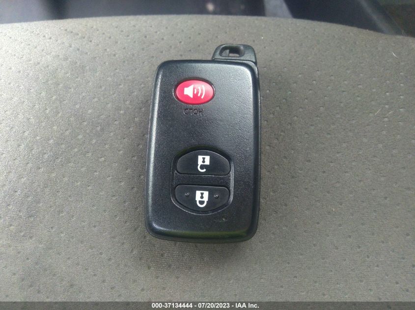 2015 TOYOTA PRIUS FOUR - JTDKN3DU1F1957975