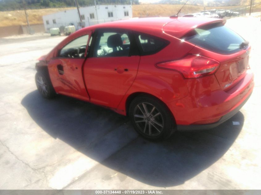 2015 FORD FOCUS SE - 1FADP3K2XFL281279