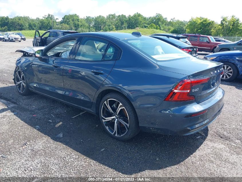 2023 VOLVO S60 PLUS DARK THEME - 7JRL12TL1PG230113