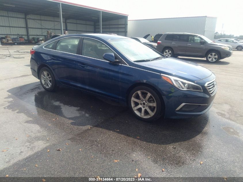 2016 HYUNDAI SONATA 2.4L SE - 5NPE24AF3GH339536