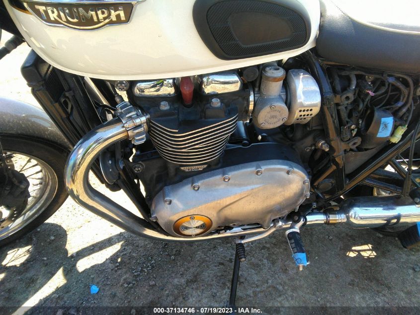 2016 TRIUMPH MOTORCYCLE BONNEVILLE T120 - SMTD40HL8GT748381