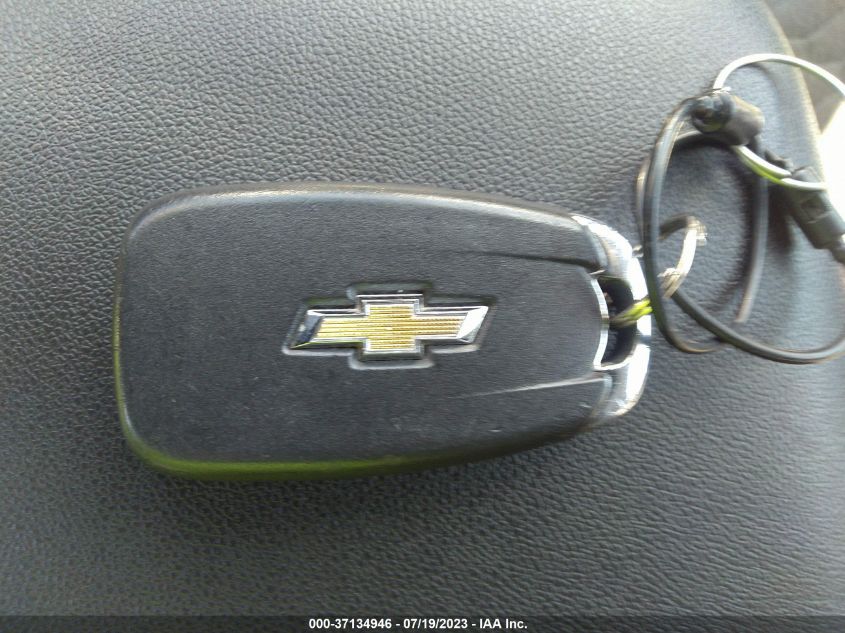 2021 CHEVROLET EQUINOX LT - 2GNAXUEV2M6100200